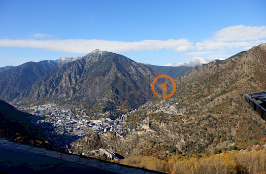 En venda fantàstic xalet adossat a la Carretera d’Engolasters (Escaldes Engordany)